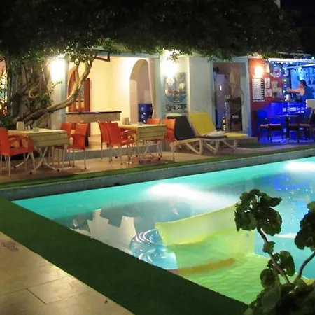 Otel Kavala 2*