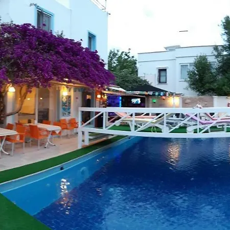 Kavala Отель