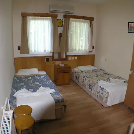 Kavala Hotel 2*