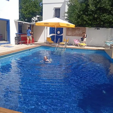 Kavala 2*