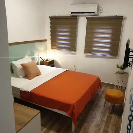 Kavala Hotel 2*