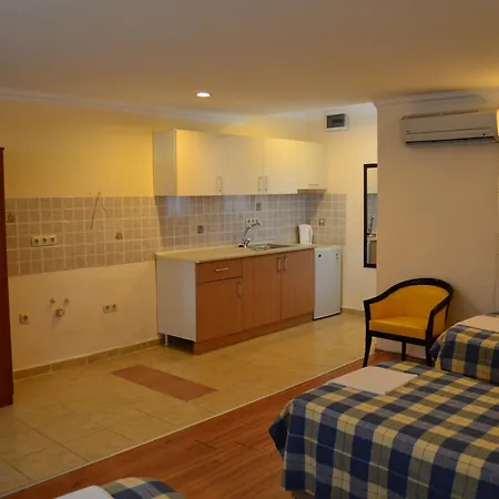 Kavala Hotell