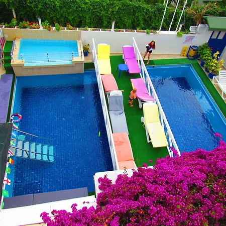 Kavala 2* Αλικαρνασσός