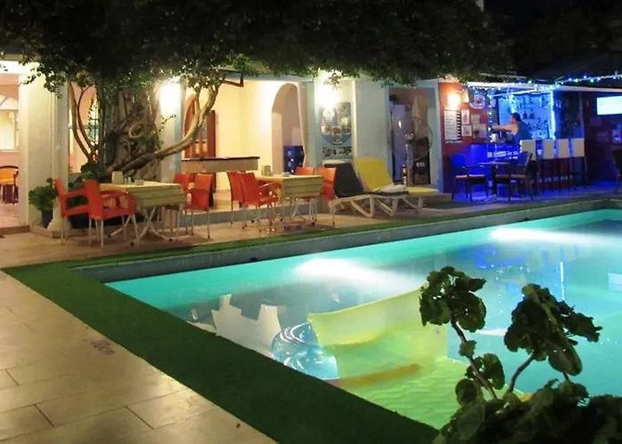 Ξενοδοχείο Kavala 2*